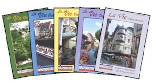 Images of French magazine La Vie Outre Marche.